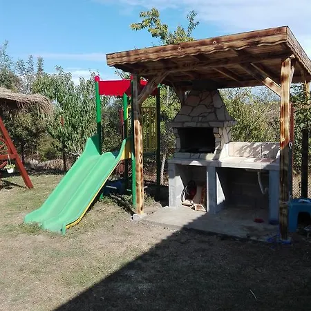 House Deni