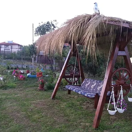 House Deni Hébergement de vacances Tsarévo